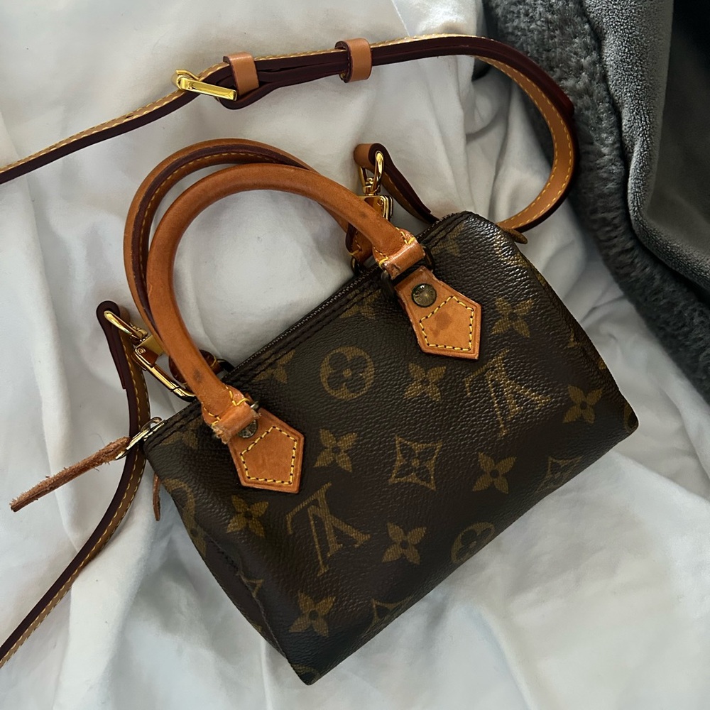 Louis Vuitton Vintage Nano Speedy VINTAGE version